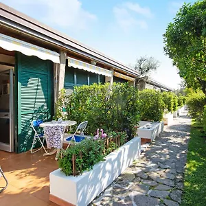 https://monolocale-nel-parco-con-piscina.hotelitalianriviera.com